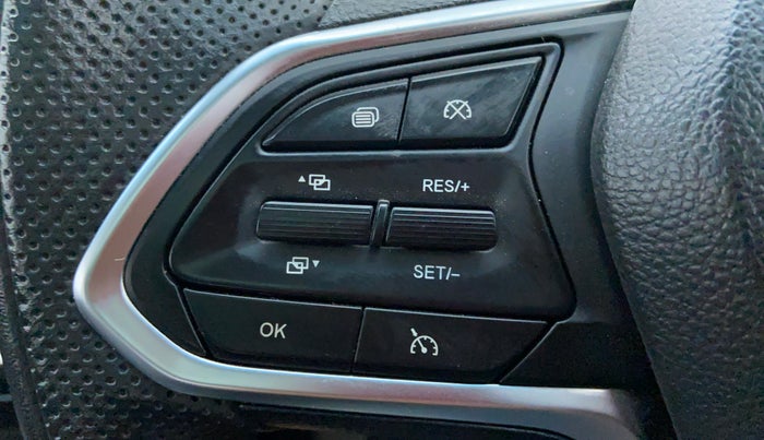 2019 MG HECTOR SHARP DCT PETROL, Petrol, Automatic, 3,829 km, Cruise control