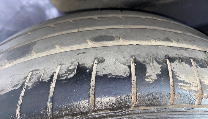 2019 Volkswagen Ameo TRENDLINE 1.5L, Diesel, Manual, 71,979 km, Right Rear Tyre Tread