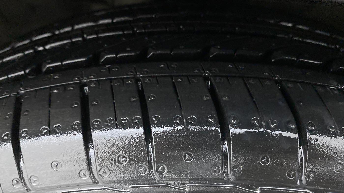 2020 KIA SELTOS 1.5 GTX+ AT, Diesel, Automatic, 73,205 km, Right Front Tyre Tread