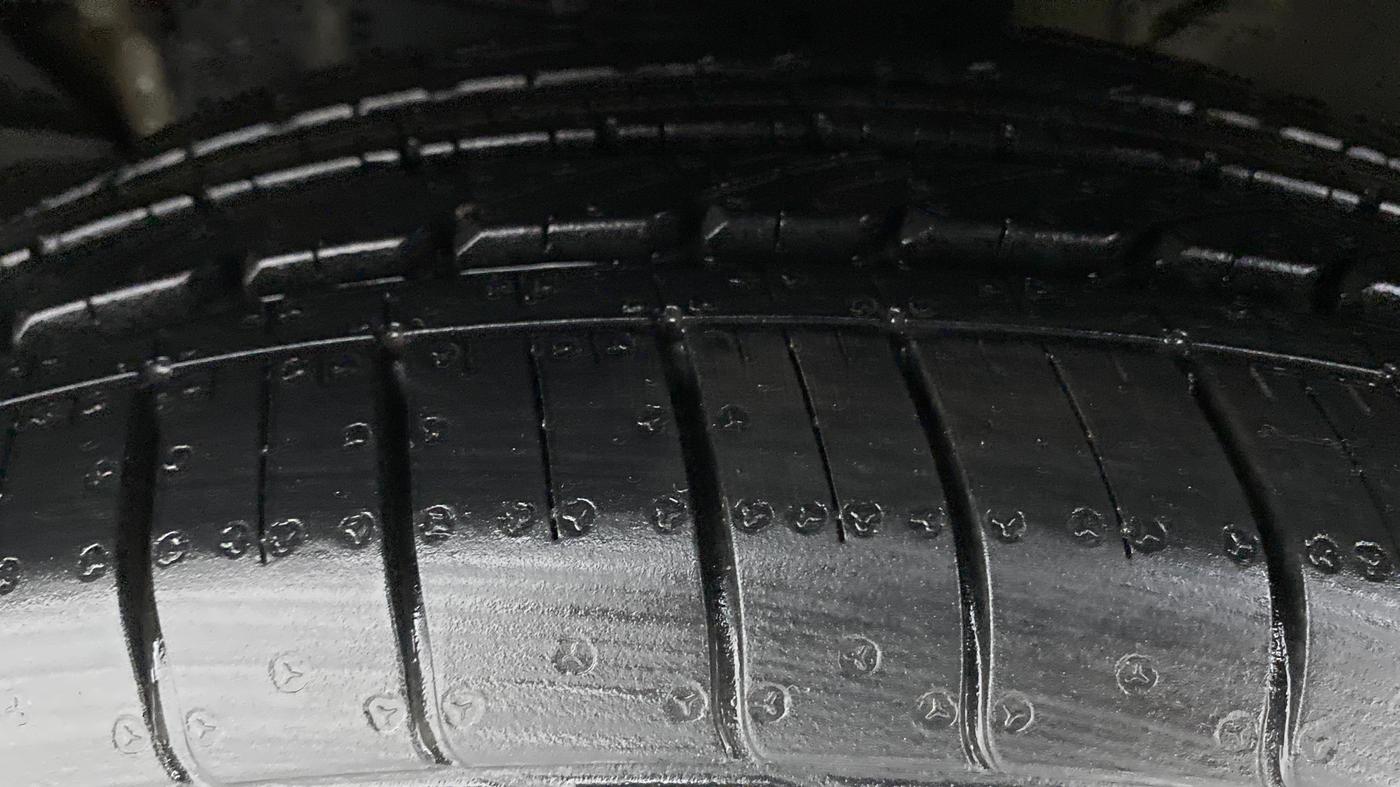 2020 KIA SELTOS 1.5 GTX+ AT, Diesel, Automatic, 73,205 km, Left Front Tyre Tread