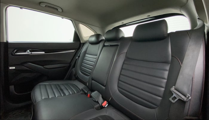 2020 KIA SELTOS 1.5 GTX+ AT, Diesel, Automatic, 73,205 km, Right Side Rear Door Cabin