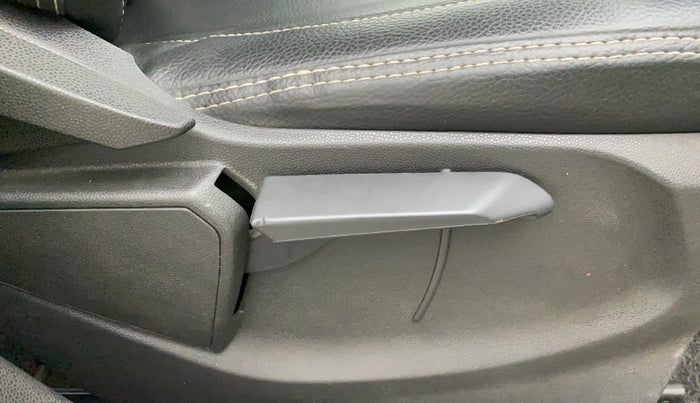 2016 Ford Ecosport TITANIUM 1.5L PETROL AT, Petrol, Automatic, 64,492 km, Driver Side Adjustment Panel