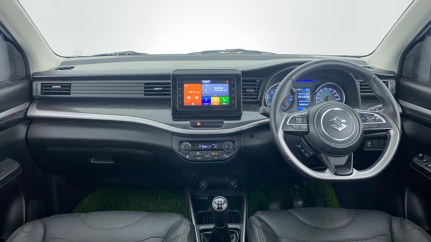 2019 Maruti XL6 ALPHA SHVS  MT, Petrol, Manual, 75,533 km, Dashboard