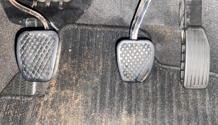 2016 Honda Jazz 1.2L I-VTEC V, Petrol, Manual, 92,463 km, Pedals