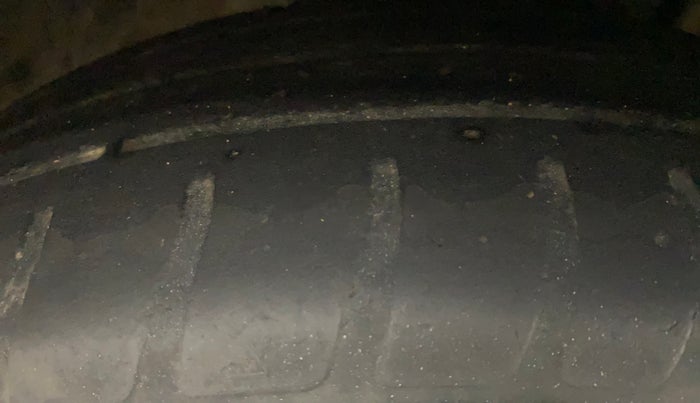 2016 Honda Jazz 1.2L I-VTEC V, Petrol, Manual, 92,463 km, Right Front Tyre Tread