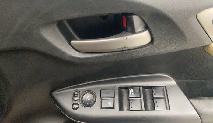 2016 Honda Jazz 1.2L I-VTEC V, Petrol, Manual, 92,463 km, Driver Side Door Panels Control