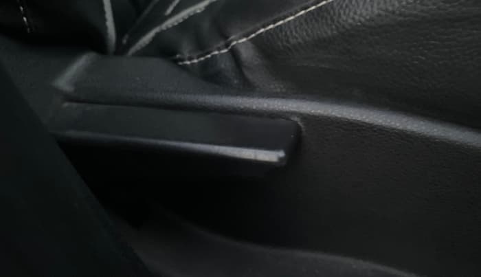 2019 Tata Tiago XT PETROL, Petrol, Manual, 87,161 km, Driver Side Adjustment Panel