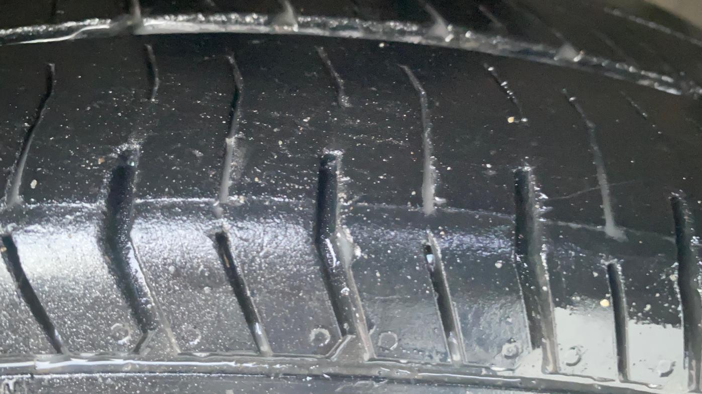 2019 Tata Tiago XT PETROL, Petrol, Manual, 87,161 km, Right Front Tyre Tread