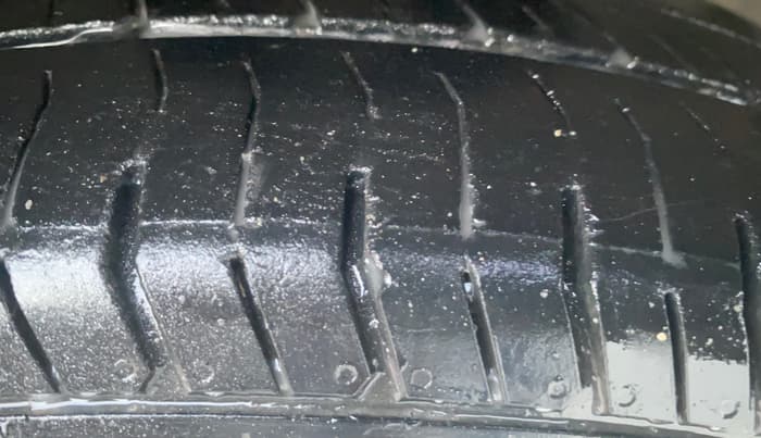 2019 Tata Tiago XT PETROL, Petrol, Manual, 87,161 km, Right Front Tyre Tread
