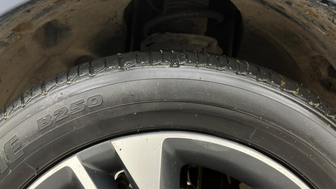 2022 Tata Tiago XZ PLUS PETROL, Petrol, Manual, 25,494 km, Left Front Tyre Tread