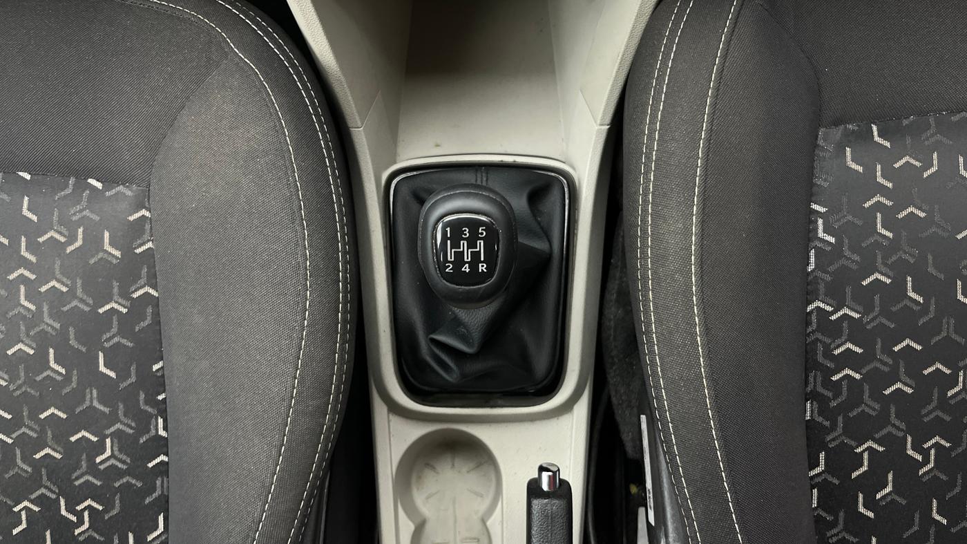 2022 Tata Tiago XZ PLUS PETROL, Petrol, Manual, 25,494 km, Gear Lever