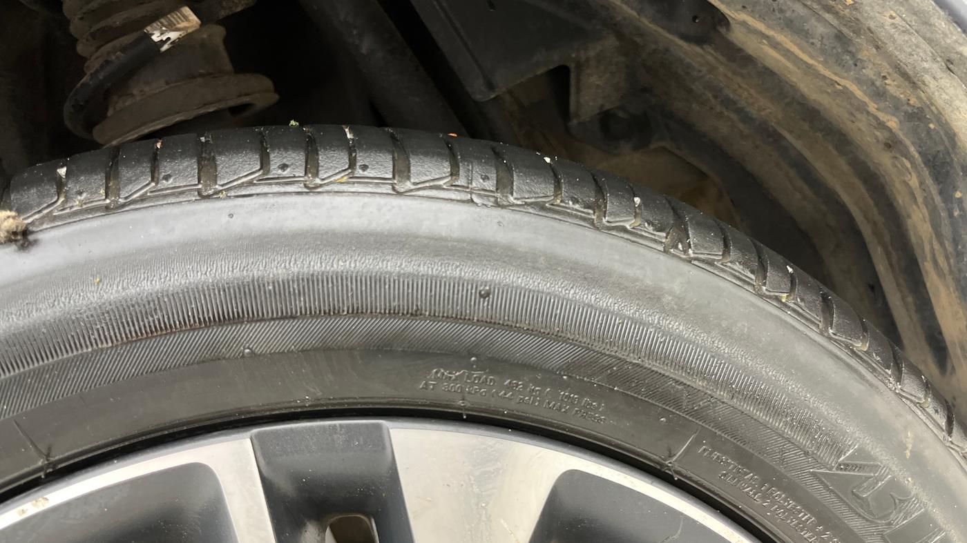 2022 Tata Tiago XZ PLUS PETROL, Petrol, Manual, 25,494 km, Left Rear Tyre Tread