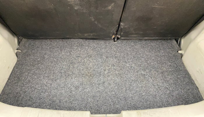 2014 Maruti Celerio ZXI, Petrol, Manual, 1,12,987 km, Boot Inside