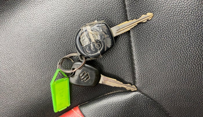 2014 Maruti Celerio ZXI, Petrol, Manual, 1,12,987 km, Key Close Up