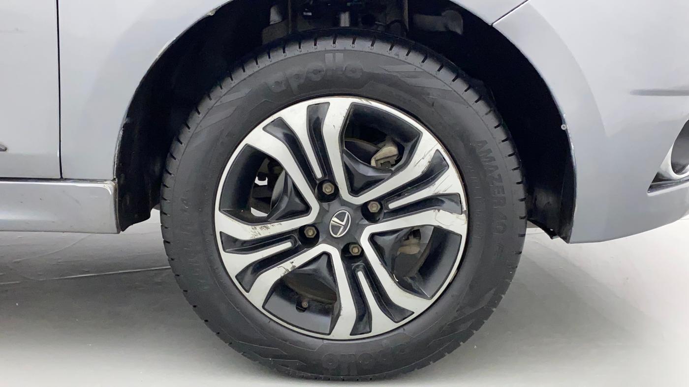 2019 Tata Tiago XZA PETROL, CNG, Automatic, 82,923 km, Right Front Wheel