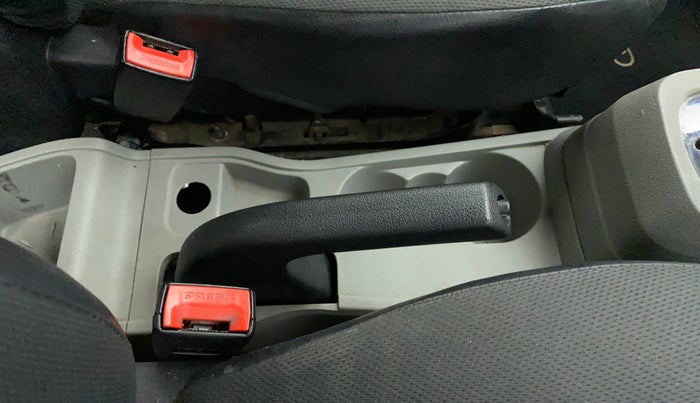 2019 Tata Tiago XZA PETROL, CNG, Automatic, 82,923 km, Gear lever - Hand brake lever cover torn