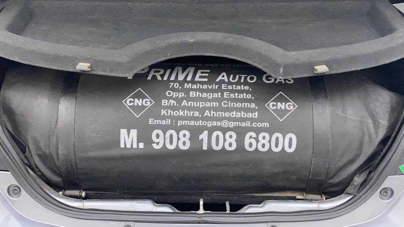 2019 Tata Tiago XZA PETROL, CNG, Automatic, 82,923 km, Boot Inside