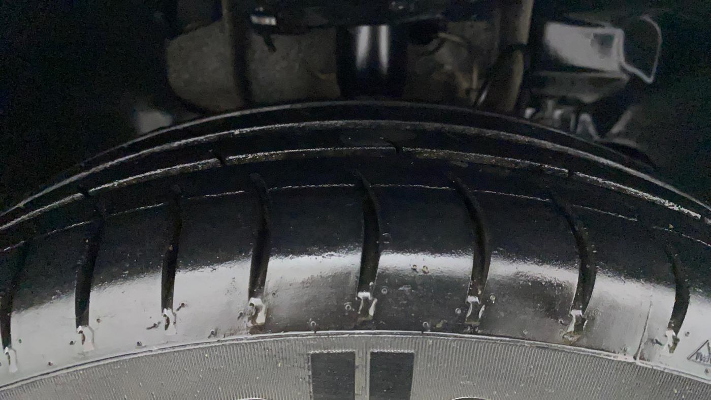 2019 Tata Tiago XZA PETROL, CNG, Automatic, 82,923 km, Right Front Tyre Tread