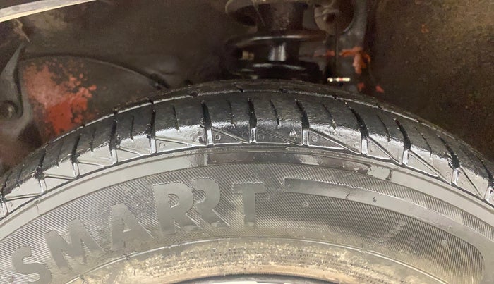 2019 Maruti Alto 800 VXI, Petrol, Manual, 29,069 km, Left Front Tyre Tread