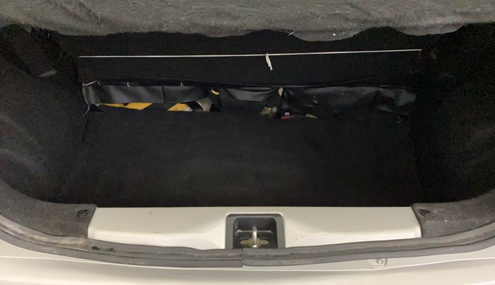 2020 Maruti New Wagon-R LXI 1.0, Petrol, Manual, 25,539 km, Boot Inside