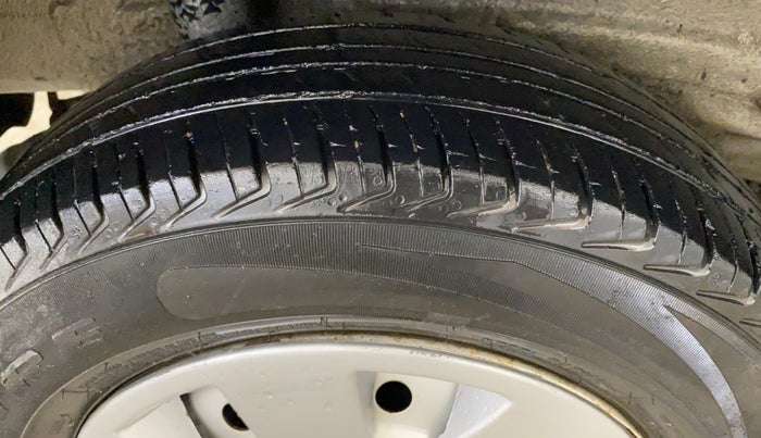 2020 Maruti New Wagon-R LXI 1.0, Petrol, Manual, 25,539 km, Right Rear Tyre Tread