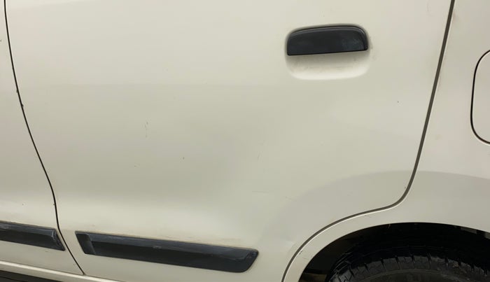 2014 Maruti Wagon R 1.0 LXI, Petrol, Manual, 50,431 km, Rear left door - Slightly dented