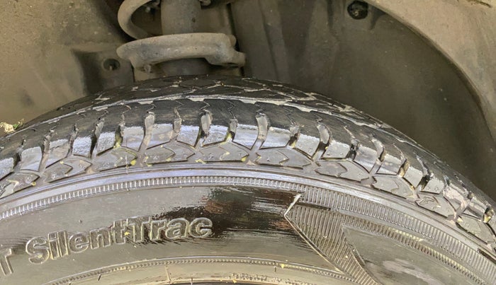 2017 Jeep Compass LIMITED 1.4 PETROL AT, Petrol, Automatic, 46,449 km, Left Front Tyre Tread