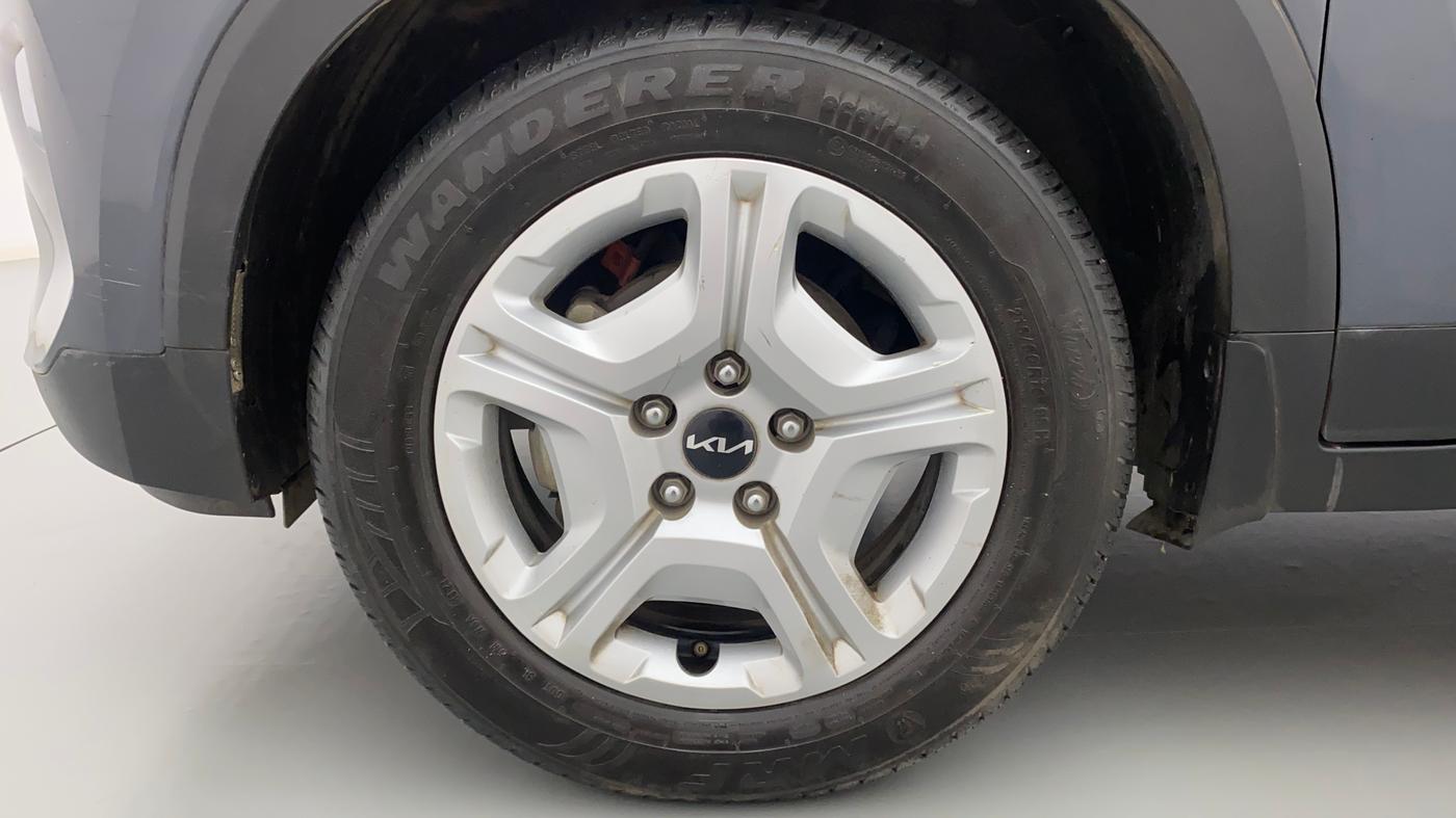 2021 KIA SONET HTK PLUS 1.2, Petrol, Manual, 27,474 km, Left Front Wheel
