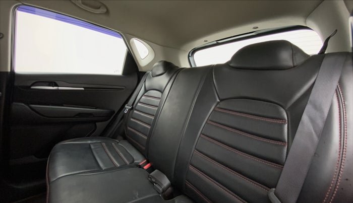 2021 KIA SONET HTK PLUS 1.2, Petrol, Manual, 27,474 km, Right Side Rear Door Cabin