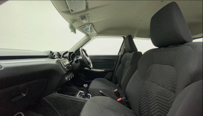 2018 Maruti Swift ZXI AMT, Petrol, Automatic, 61,673 km, Right Side Front Door Cabin