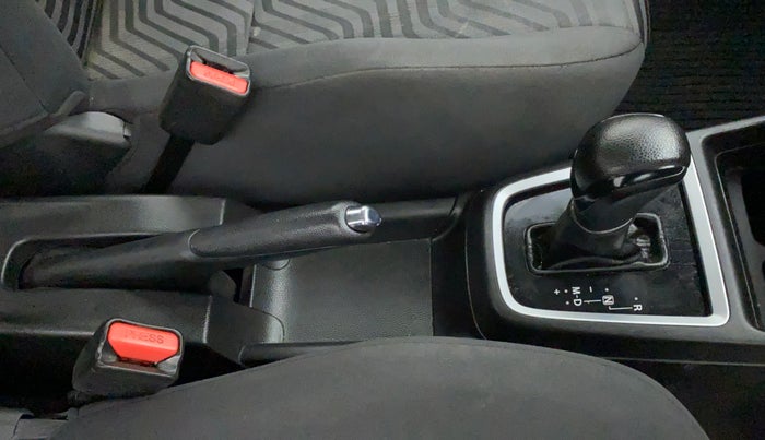 2018 Maruti Swift ZXI AMT, Petrol, Automatic, 61,673 km, Gear Lever