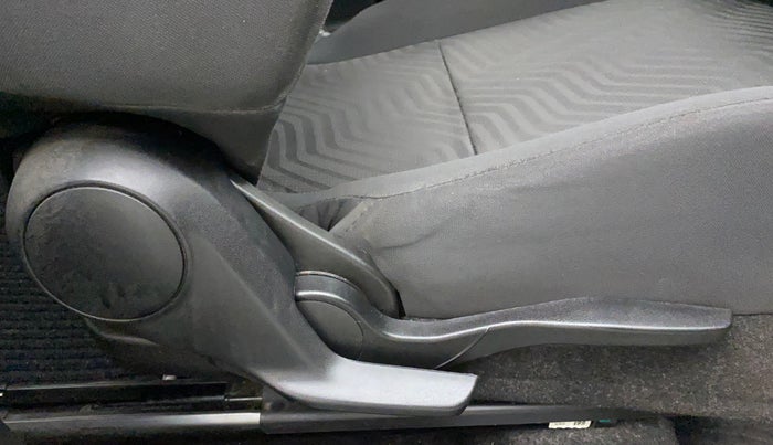 2018 Maruti Swift ZXI AMT, Petrol, Automatic, 61,673 km, Driver Side Adjustment Panel