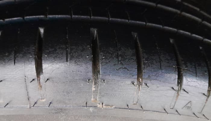 2016 Maruti Baleno ALPHA PETROL 1.2, Petrol, Manual, 99,377 km, Right Rear Tyre Tread