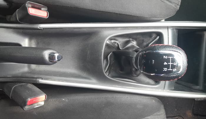2016 Maruti Baleno ALPHA PETROL 1.2, Petrol, Manual, 99,377 km, Gear Lever