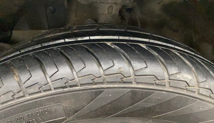 2017 Honda Jazz 1.2L I-VTEC SV, Petrol, Manual, 96,442 km, Left Front Tyre Tread