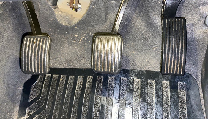 2015 Hyundai Grand i10 SPORTZ 1.2 KAPPA VTVT, CNG, Manual, 52,972 km, Pedals