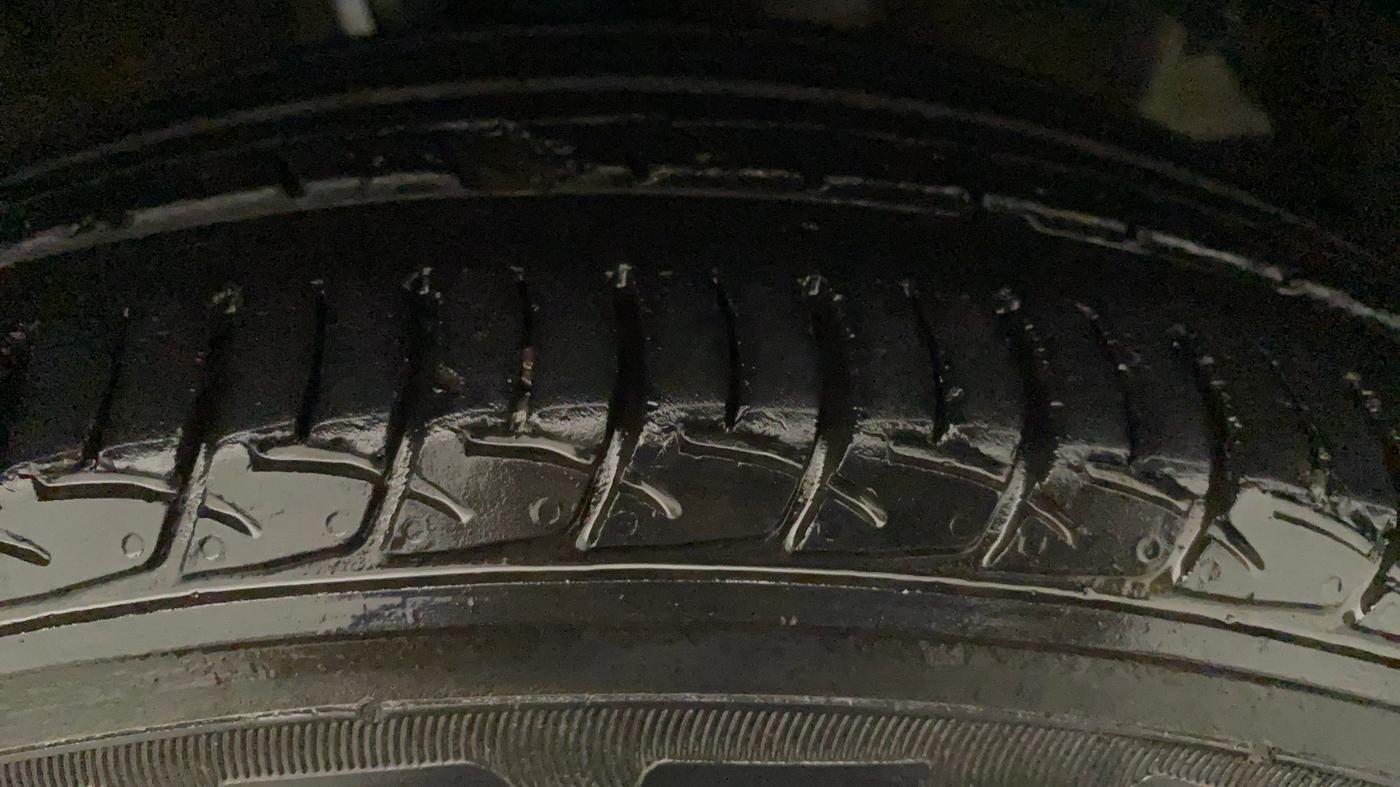 2019 Maruti Baleno DELTA CVT PETROL 1.2, Petrol, Automatic, 41,301 km, Left Front Tyre Tread