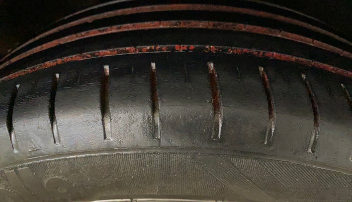 2022 Toyota Glanza G, Petrol, Manual, 62,534 km, Right Rear Tyre Tread