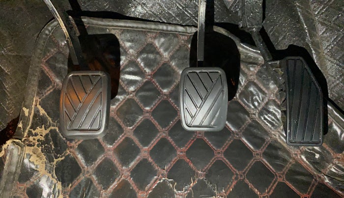 2022 Toyota Glanza G, Petrol, Manual, 62,534 km, Pedals