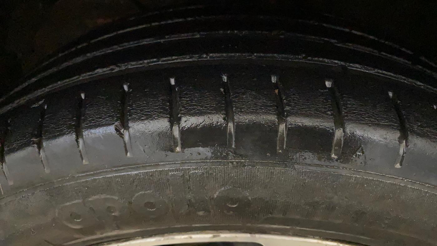 2021 Toyota Glanza G, Petrol, Manual, 62,649 km, Left Front Tyre Tread
