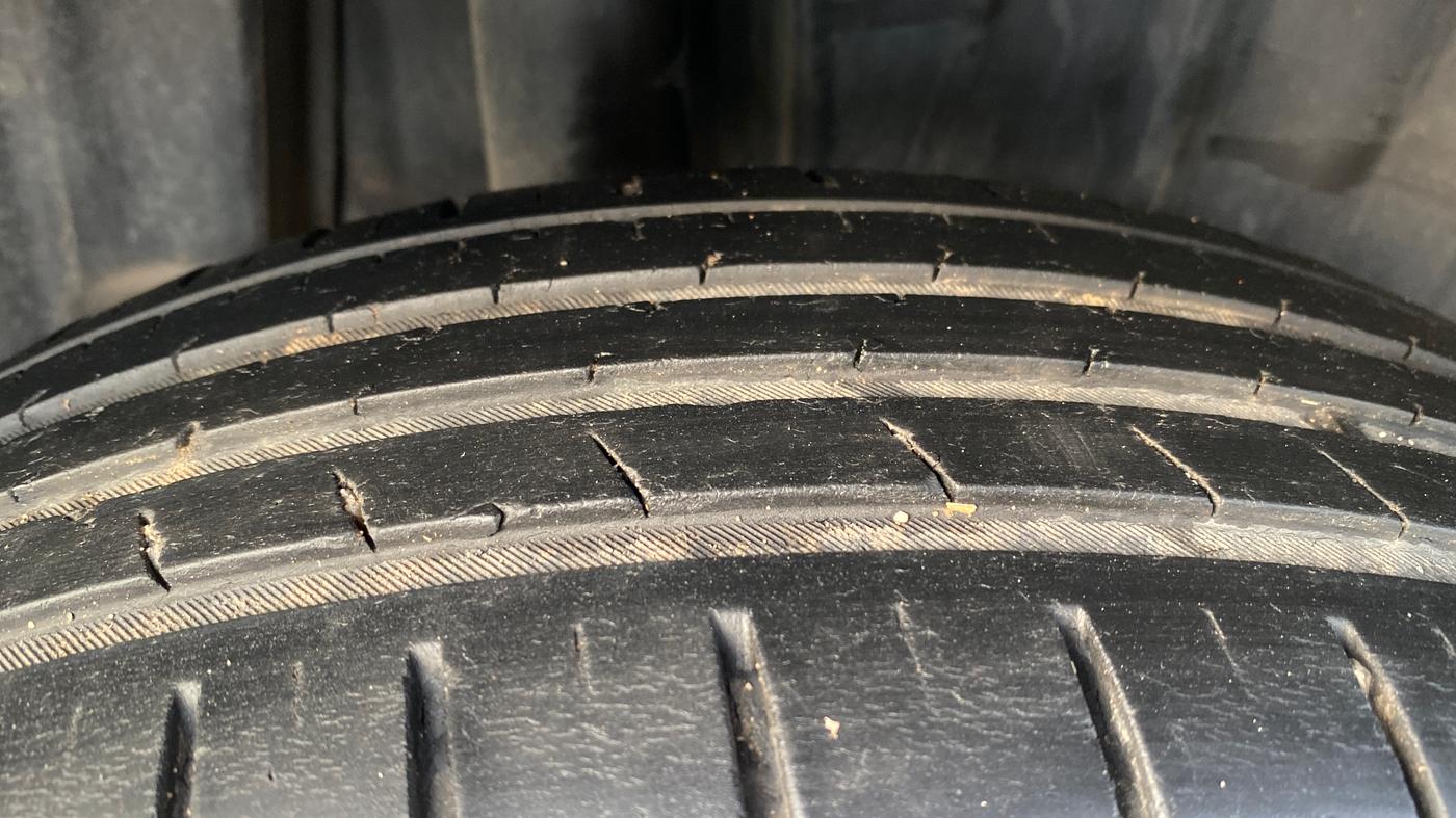 2023 Maruti Baleno DELTA CNG 1.2L, CNG, Manual, 44,748 km, Right Rear Tyre Tread