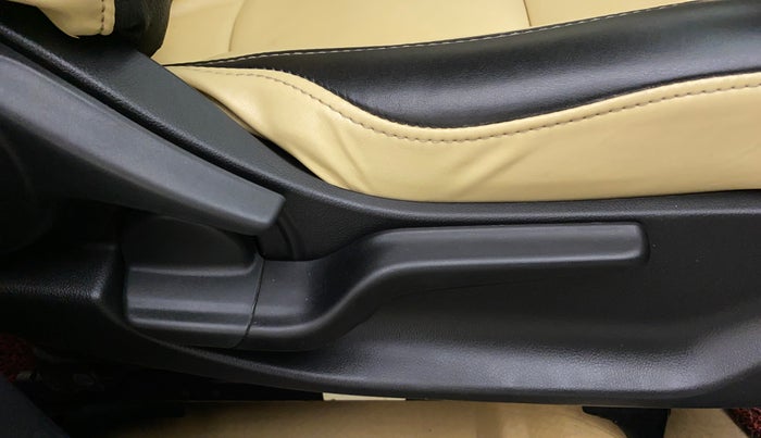 2019 Honda Amaze 1.2L I-VTEC V CVT, Petrol, Automatic, 26,296 km, Driver Side Adjustment Panel