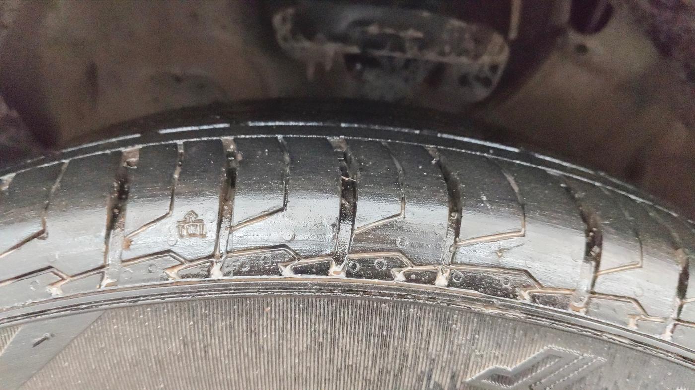 2023 KIA SELTOS HTX 1.5 DIESEL IMT, Diesel, Manual, 59,919 km, Left Front Tyre Tread