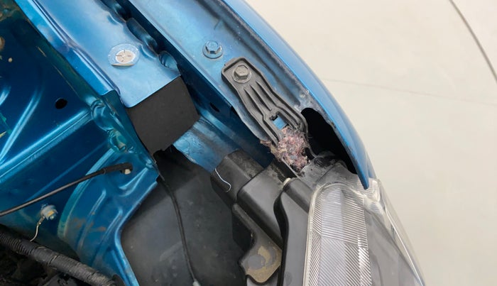 2021 Renault Kwid RXL, Petrol, Manual, 14,515 km, Left headlight - Clamp has minor damage