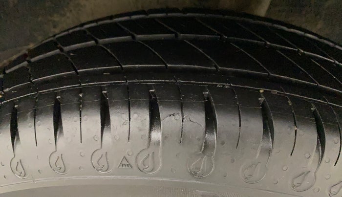 2021 Renault Kwid RXL, Petrol, Manual, 14,515 km, Left Rear Tyre Tread