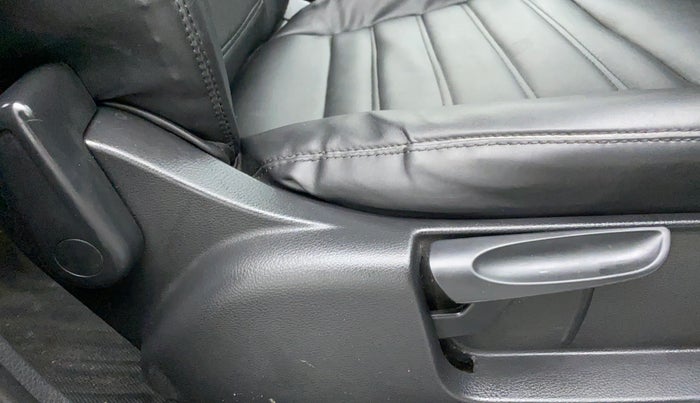 2018 Volkswagen Polo COMFORTLINE 1.2L PETROL, Petrol, Manual, 92,338 km, Driver Side Adjustment Panel