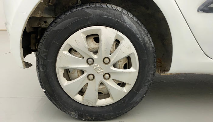 2011 Hyundai i10 MAGNA 1.2, Petrol, Manual, 92,724 km, Right Rear Wheel