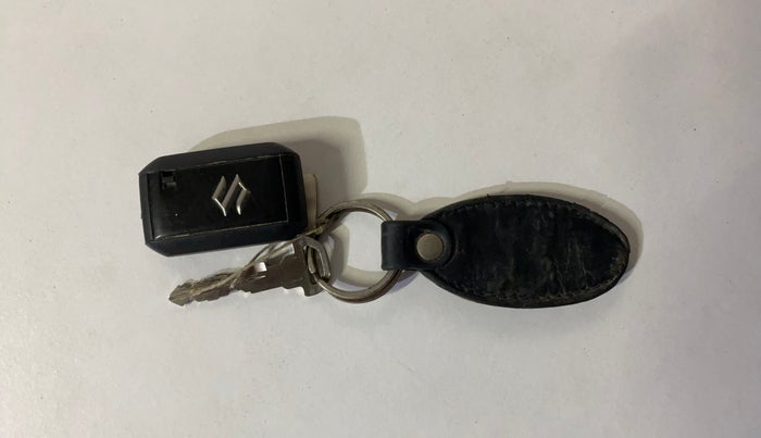 2019 Maruti Baleno ZETA PETROL 1.2, Petrol, Manual, 57,885 km, Key Close Up