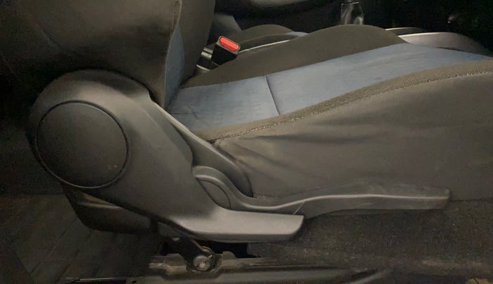 2019 Maruti Baleno ZETA PETROL 1.2, Petrol, Manual, 57,885 km, Driver Side Adjustment Panel