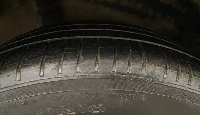 2016 Honda BR-V 1.5L I- DTEC V, Diesel, Manual, 56,981 km, Right Rear Tyre Tread